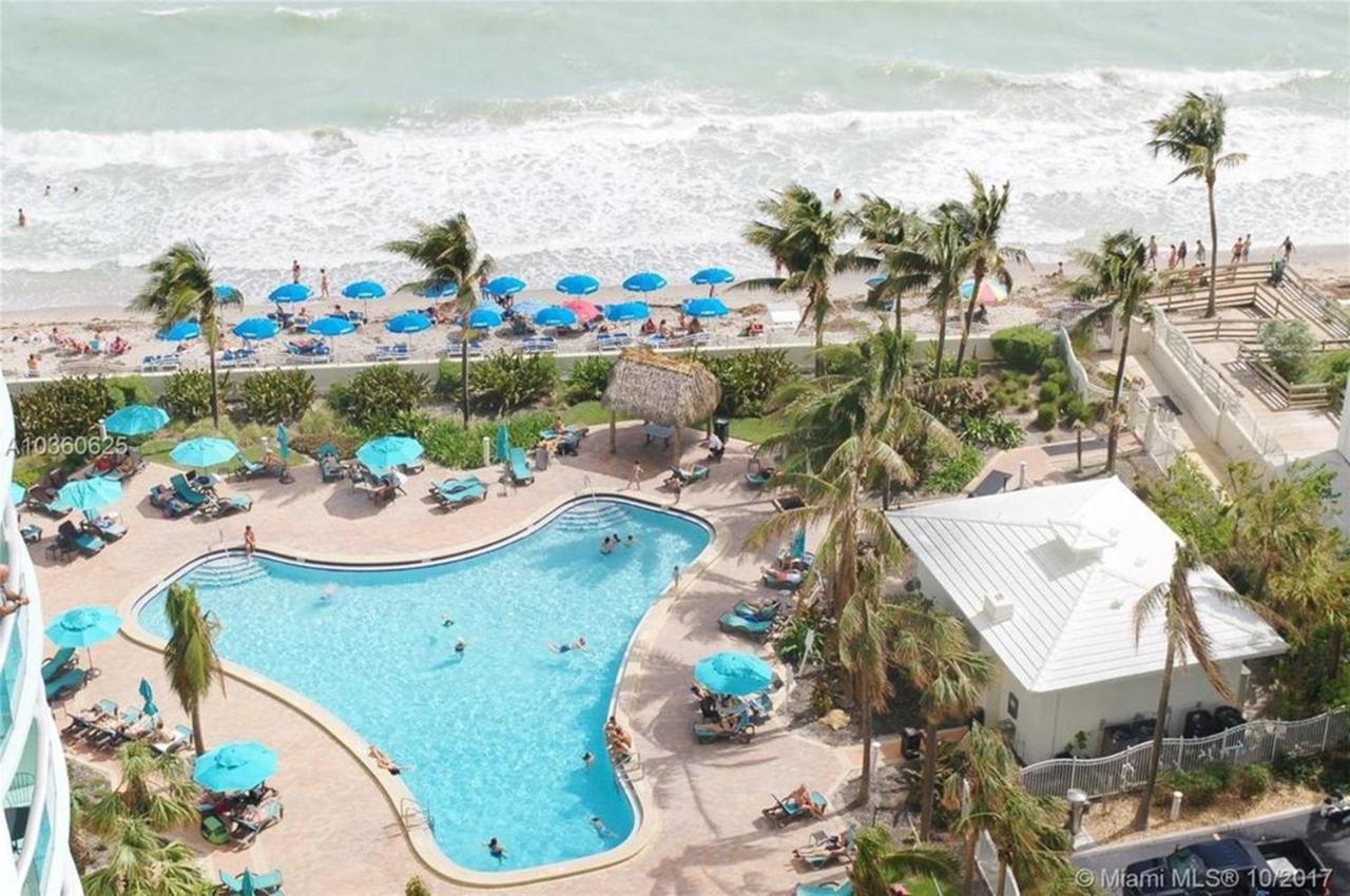 En La Playa The Tides Apartment