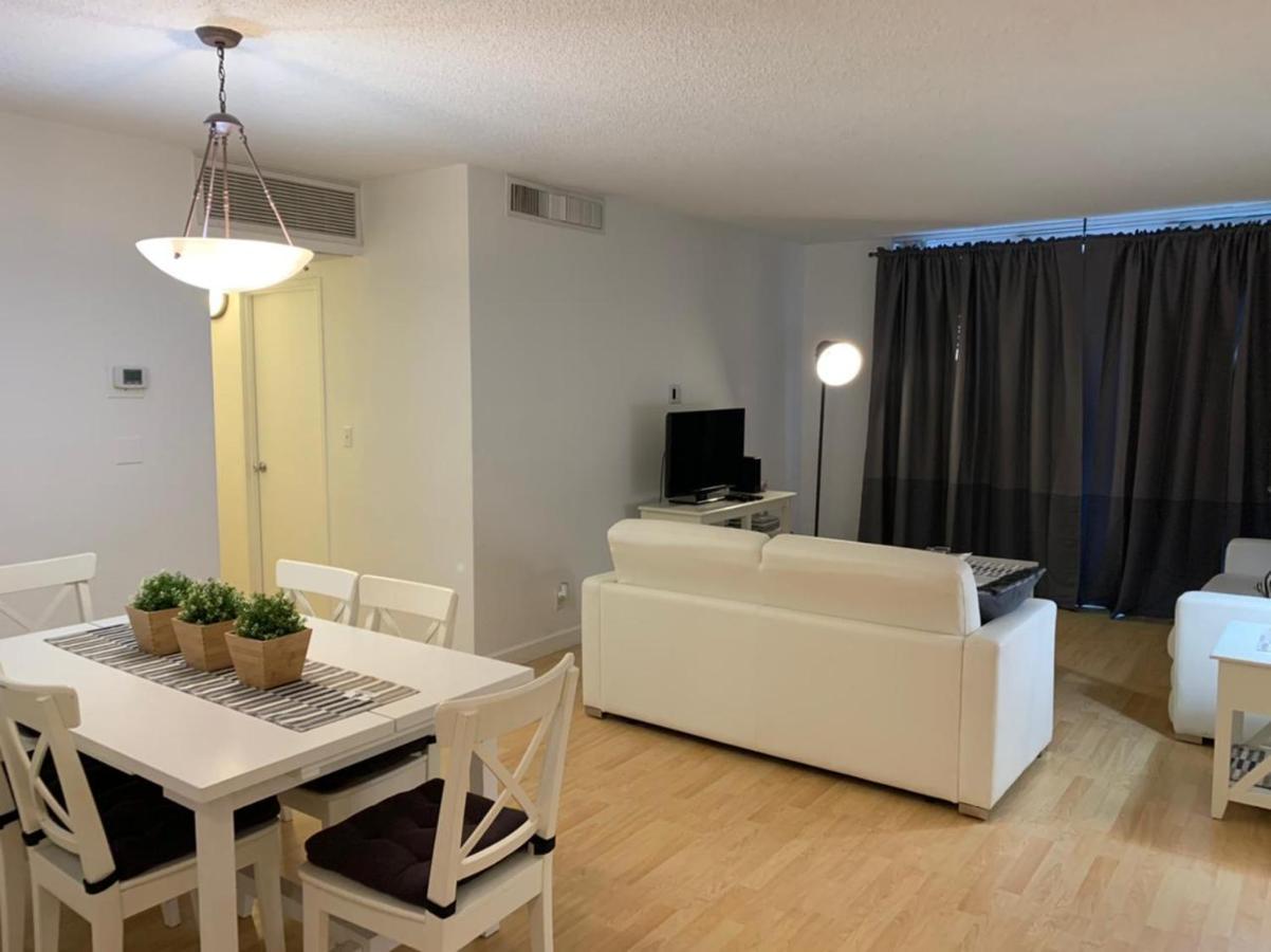 En La Playa The Tides Apartment *